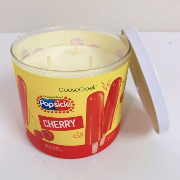 Goose Creek Cherry Popsicle 3Wick Candle - Picture 1 of 4
